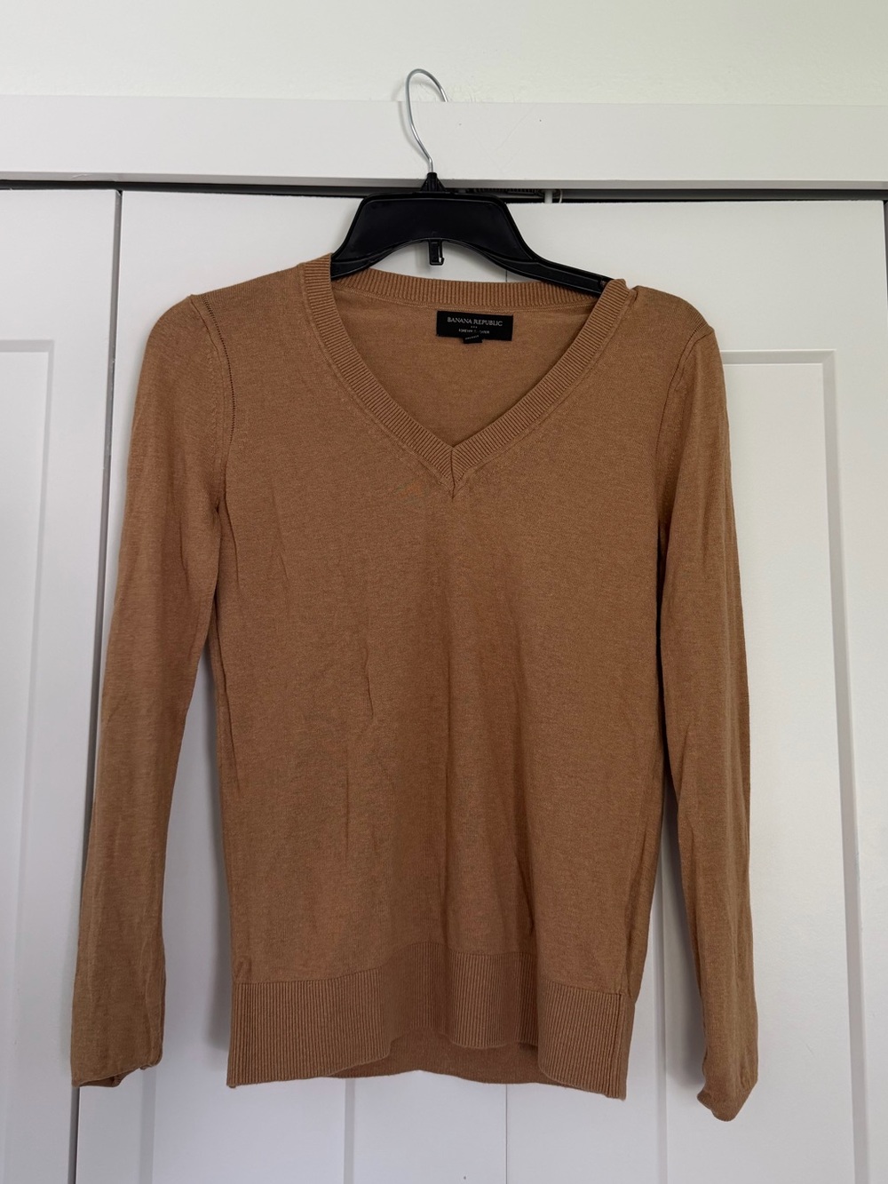 Banana Republic Camel V-Neck Sweater